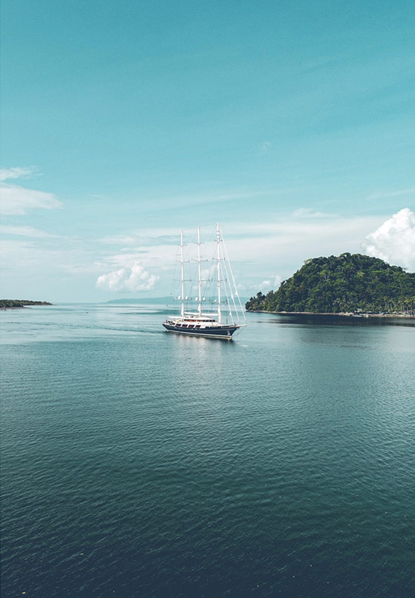 Bahia Marina Golfito Sailboat